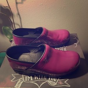 Purple patent leather dansko